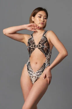 Shark Polewear Benita Bodysuit - Snake 12 Shark Polewear Benita Bodysuit - Snake -Rad Store 09.12.20 07362
