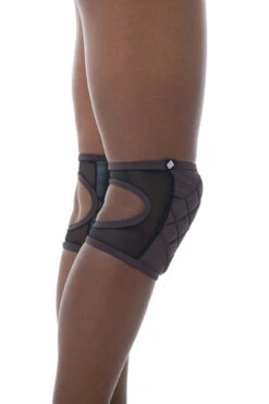Poledancerka Grippy Kneepads - Nude 03 (with Pocket) 7 Poledancerka Grippy Kneepads - Nude 03 (with Pocket) -Rad Store 14 Poledancerkakneepadsnude03withpocket econyl
