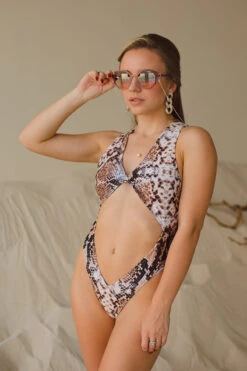 Shark Polewear Benita Bodysuit - Snake 16 Shark Polewear Benita Bodysuit - Snake -Rad Store 4S3A3649