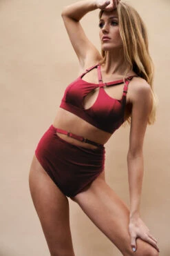 Lunalae Hannah Top - Recycled Burgundy -Rad Store Copyof220701 LunaLae 18 08231copy d835ca04 babe 4c0b b2c8 c9844788d753