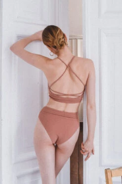 Pole Addict The Classic One Bottoms - Arnika 9 Pole Addict The Classic One Bottoms - Arnika -Rad Store DSC 4427 2