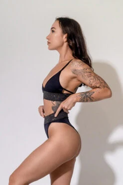 Sorte Heat Shorts - Black -Rad Store HEAT3