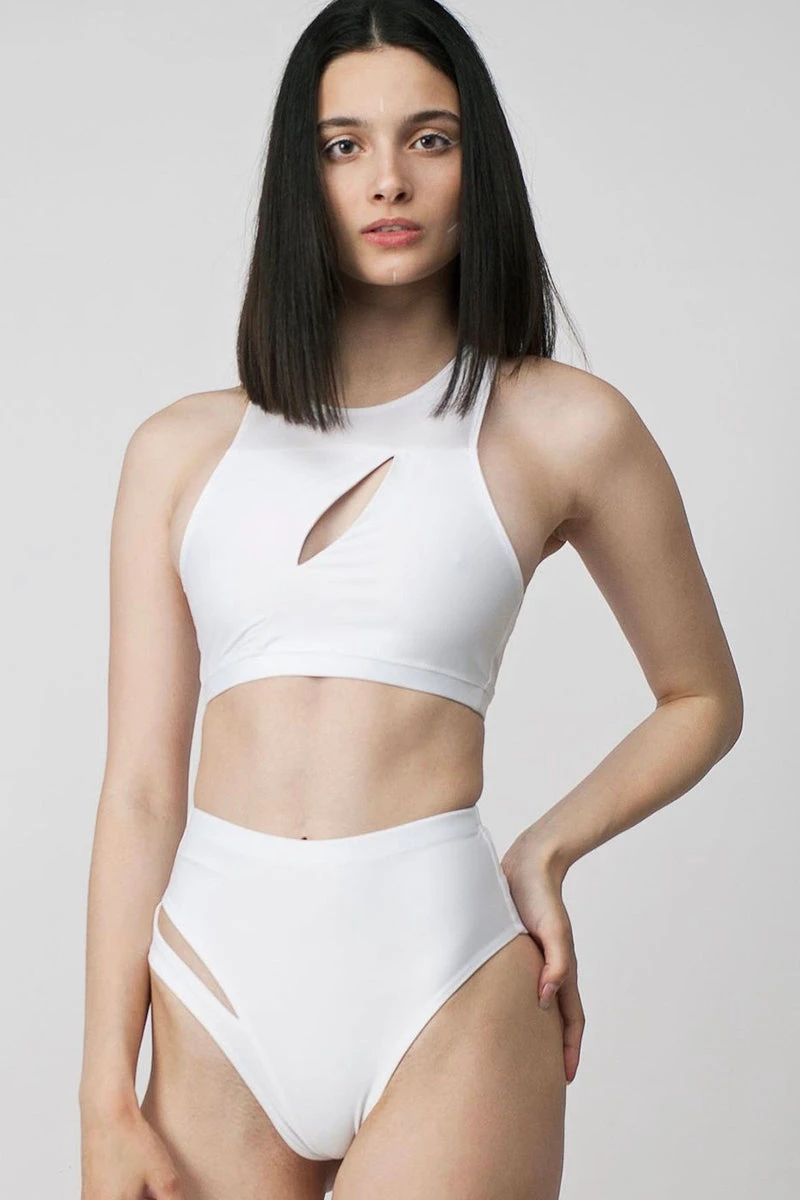 FANNA Gamma Top - White 5 FANNA Gamma Top - White - Image 3