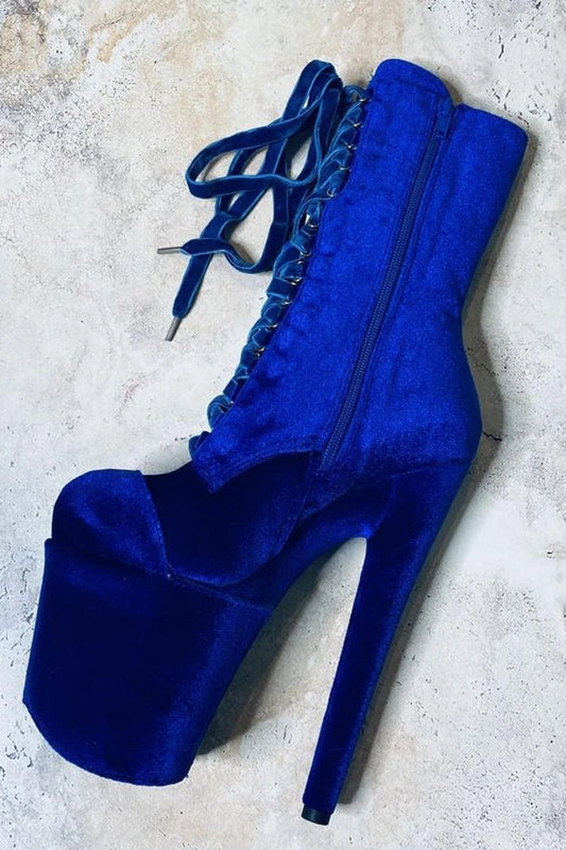 Hella Heels Classique Velvet Shoe Protector - King Pin 4 Hella Heels Classique Velvet Shoe Protector - King Pin - Image 2