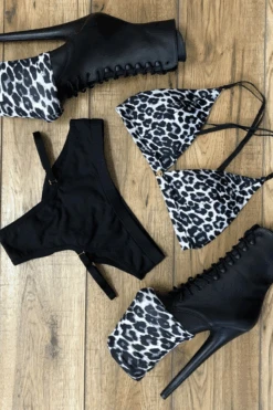 Lunalae Shoe Covers - Grey Leopard -Rad Store Screenshot2021 09 17at10.14.32 849ee072 5e21 4842 8e7f ce893b30ac9c