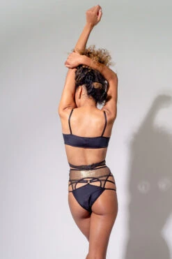 Sorte Witch Top - Black 13 Sorte Witch Top - Black -Rad Store WITCH TOPBOTTOM BLACK 5 9e079501 e122 44b6 9e3f 149a1d63654a