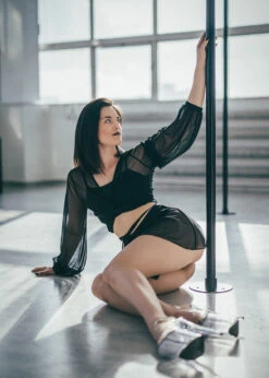 REV ACTIV Mesh Wrap Blouse - Black 17 REV ACTIV Mesh Wrap Blouse - Black -Rad Store revactiv dancetemple all malowanieswiatlem 022